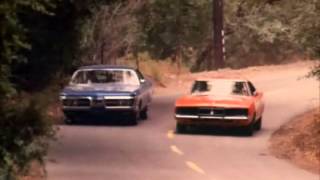 The Dukes Of Hazzard  S02E10 Scene 7 [upl. by Neall]