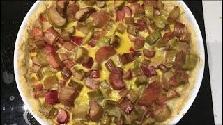 RECETTE TARTE À LA RHUBARBE SIMPLE ET RAPIDE [upl. by Yahsed]