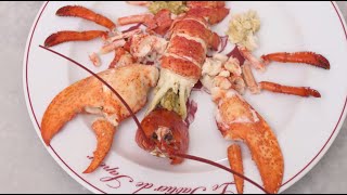 Comment décortiquer facilement un homard   Lépicerie [upl. by Aiuqram573]