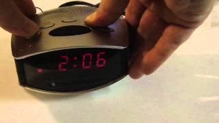 Durabrand CR502 AM  FM Alarm Clock Radio [upl. by Inaliel947]