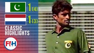 INCREDIBLE MATCH Pakistan v Netherlands  1994 World Cup Final [upl. by Adnulahs507]