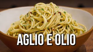 Spaghetti Aglio E Olio  Garlic And Oil Pasta Recipe [upl. by Bellanca]