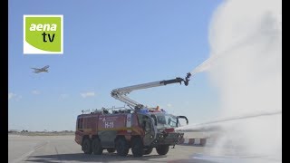 Aena  Bomberos del Aeropuerto de BarcelonaEl Prat [upl. by Aivataj]