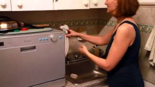 Edgestar Compact Dishwasher Demo [upl. by Pippo853]