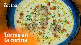 Cómo hacer crema de coliflor  Torres en la Cocina  RTVE Cocina [upl. by Tallulah]